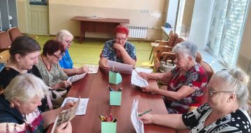 Для пожилых мариупольцев провели занятие по тренировке интеллекта