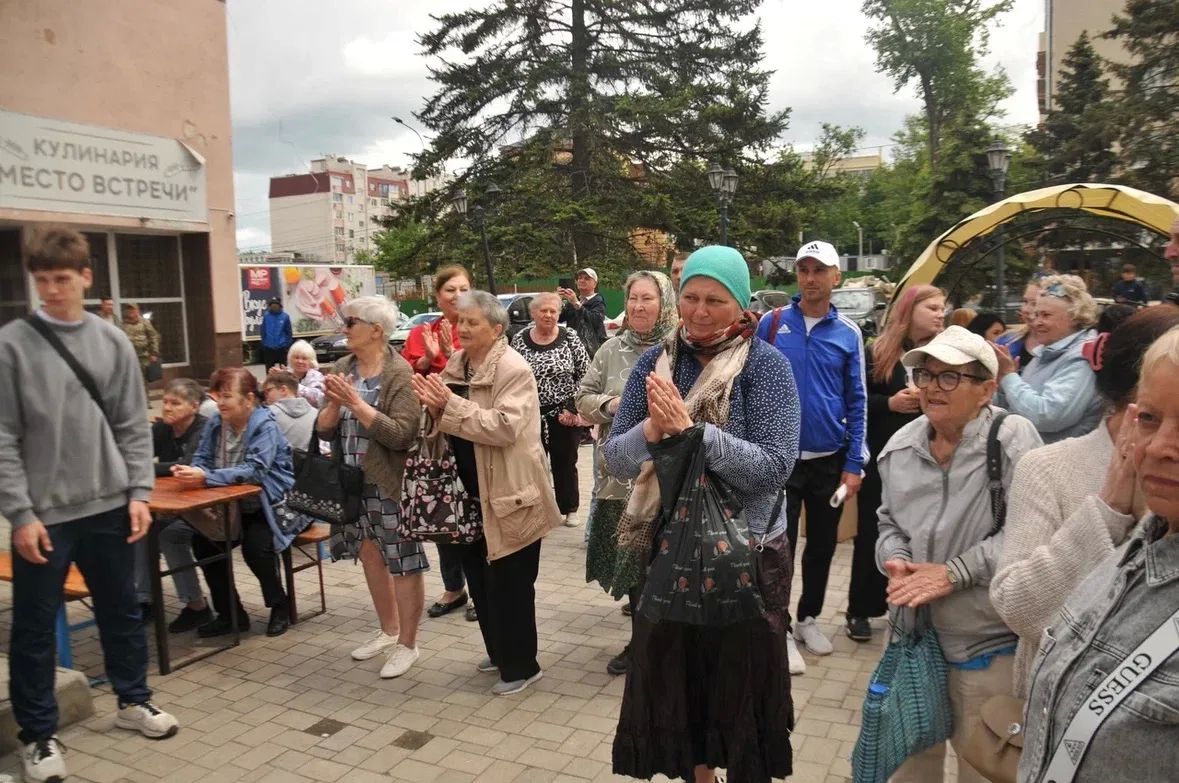 Помощь тем, кто нуждается больше всех Помощь тем, кто нуждается больше всех