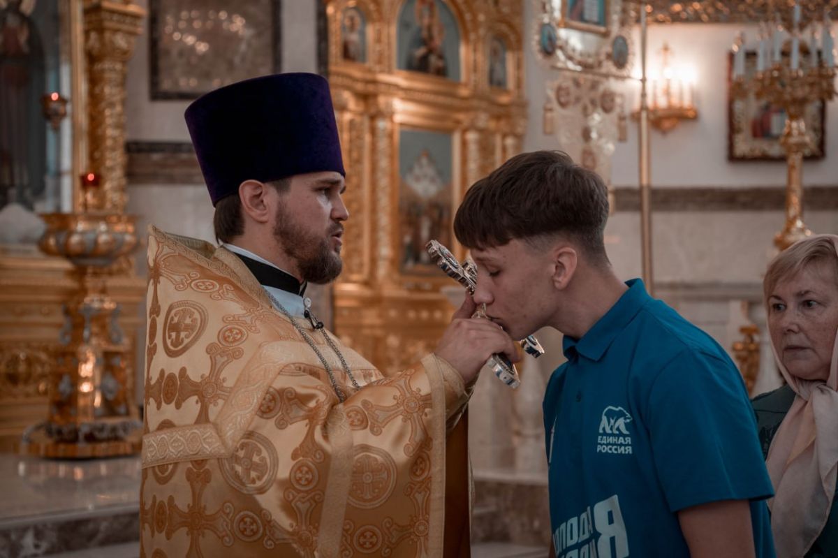 В Донецке впервые прошёл православный молодёжный форум, который объединил 200 молодых людей В Донецке впервые прошёл православный молодёжный форум, который объединил 200 молодых людей
