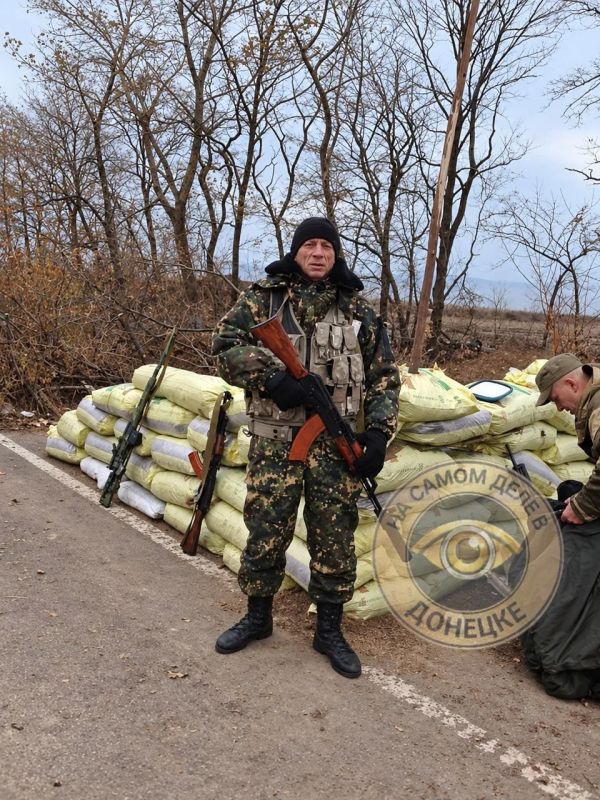 «Секс» жив!. Журналисты наконец-то нашли прославившегося ополченца с позывным «Секс» из ДНР «Секс» жив!. Журналисты наконец-то нашли прославившегося ополченца с позывным «Секс» из ДНР