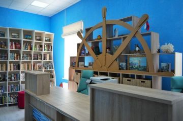 В Мариуполе открылась модельная библиотека им. Серафимовича в рамках нацпроекта «Семья»