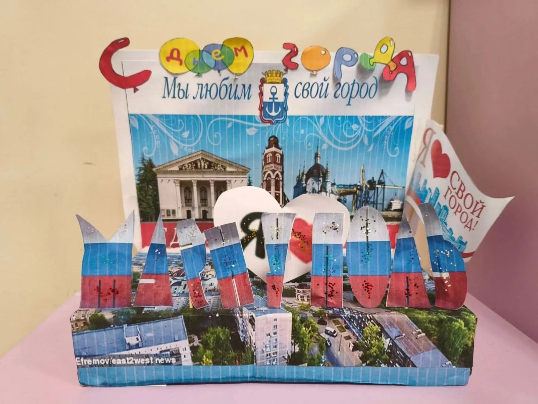 В честь Дня города Мариуполя в нашей школе проходит выставка творческих работ "Город сердцу дорогой" В честь Дня города Мариуполя в нашей школе проходит выставка творческих работ "Город сердцу дорогой"