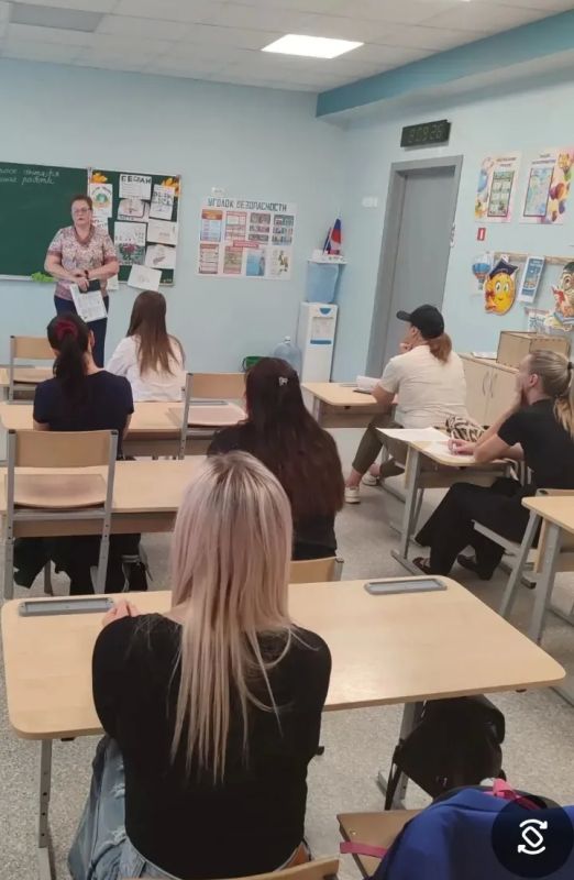 В нашей школе прошли первые родительское собрания в этом учебном году В нашей школе прошли первые родительское собрания в этом учебном году