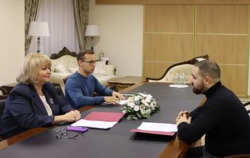 Вице-премьер Ольга Макеева провела рабочую встречу с министром молодёжной политики ДНР