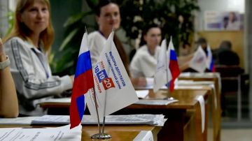 В Мариуполе стартовал очный этап голосования за депутатов в Государственную думу