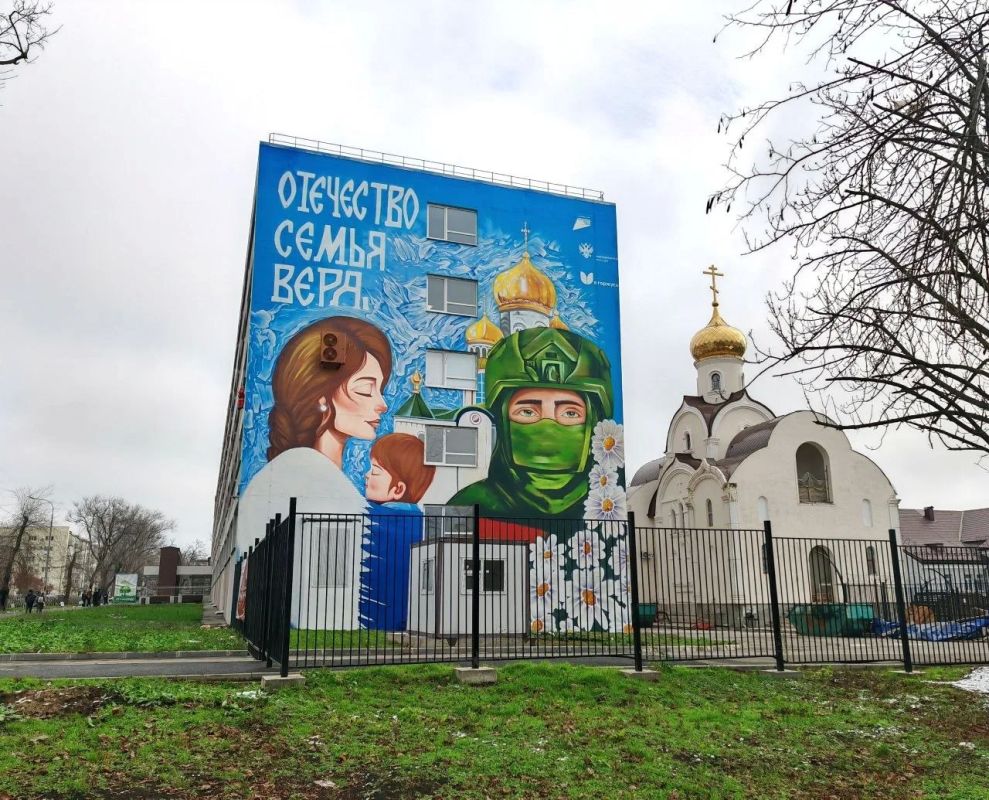 Сергей Колясников: Сергей, Мариуполь с вами! Фото одного из корпусов ПГТУ