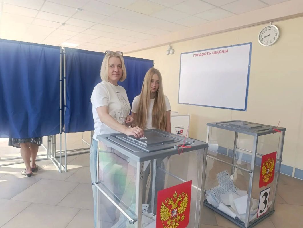 Голосуем всей семьёй: главный выбор ради наших детей! Голосуем всей семьёй: главный выбор ради наших детей!