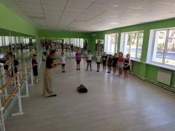 Для юных мариупольцев провели урок о правилах личной безопасности