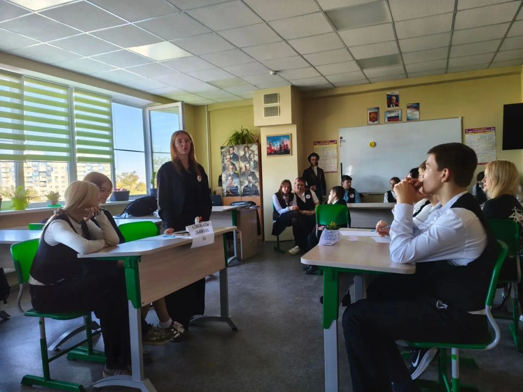 Голос поколения: как прошли дебаты «Лиги Ораторов» в нашей школе! Голос поколения: как прошли дебаты «Лиги Ораторов» в нашей школе!