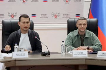 В ДНР обсудили подготовку к осенне-зимнему периоду и вопросы развития региона