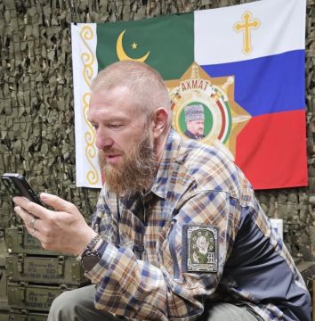 Александр Малькевич: В красном уголке ловит Wi-Fi