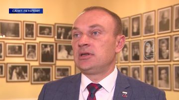 Мариупольский театр после 40-летнего перерыва снова на сцене Санкт-Петербурга