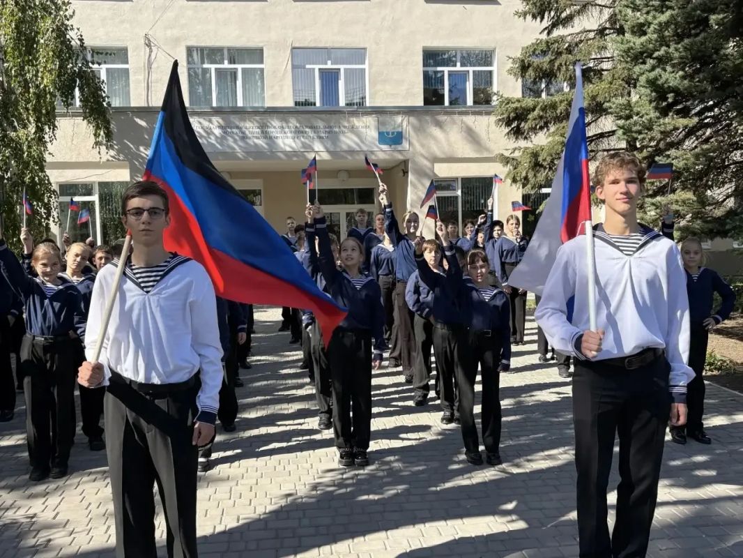 #МЫВМЕСТЕ: танцевальный флешмоб в Морском лицее #МЫВМЕСТЕ: танцевальный флешмоб в Морском лицее