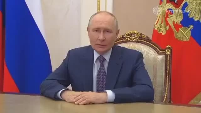 Владимир Путин поздравил учителей с профессиональным праздником