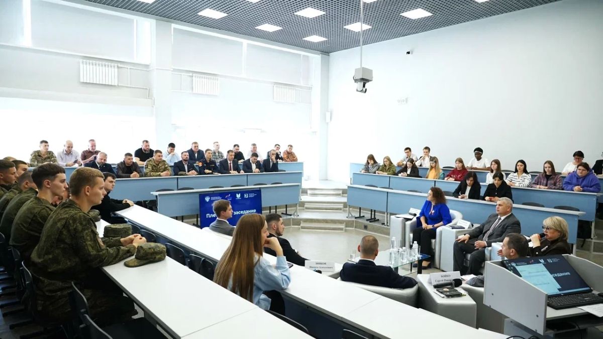 Ветеран из ДНР проходит обучение по программе «СВОй путь» в Тамбове Ветеран из ДНР проходит обучение по программе «СВОй путь» в Тамбове
