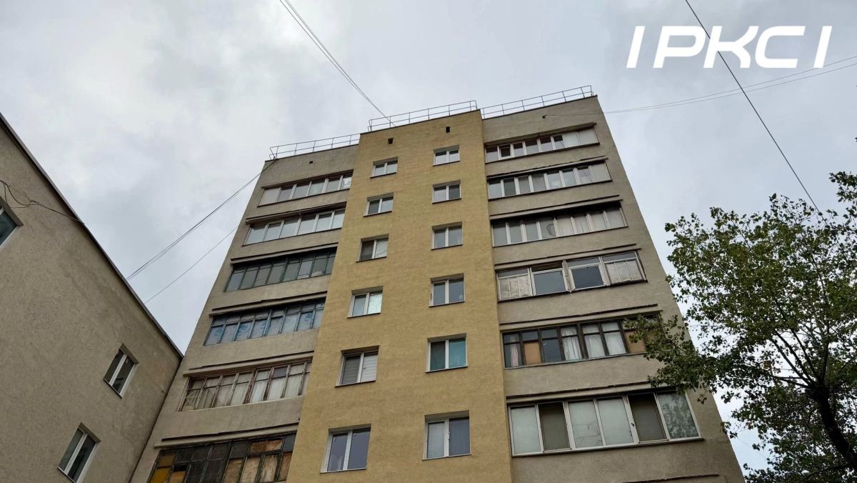 В Ильичевском районе Мариуполя завершается восстановление многоквартирного дома на проспекте Металлургов В Ильичевском районе Мариуполя завершается восстановление многоквартирного дома на проспекте Металлургов